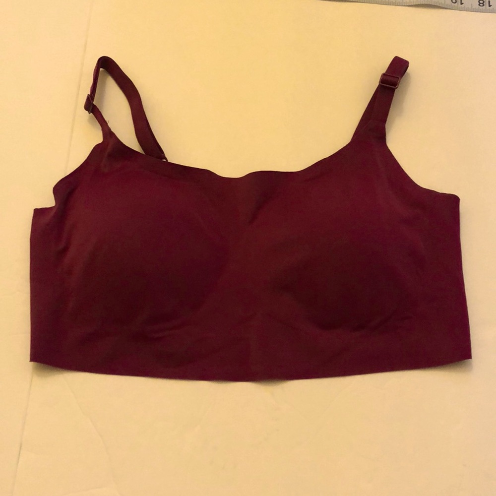 Sports bra